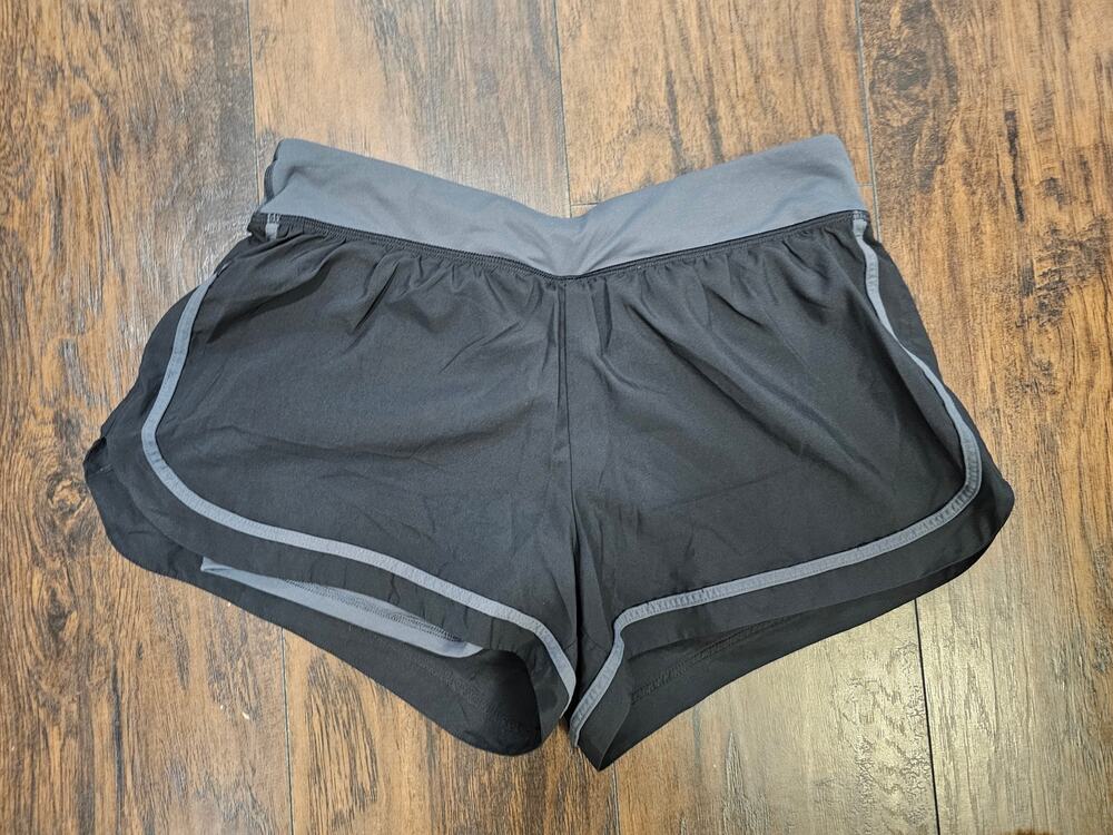 Victoria Secret Biker Shorts Size Medium Gray Black